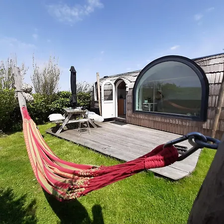 Campsite Tiny House De Boet, In Natuurgebied En Vlakbij Het